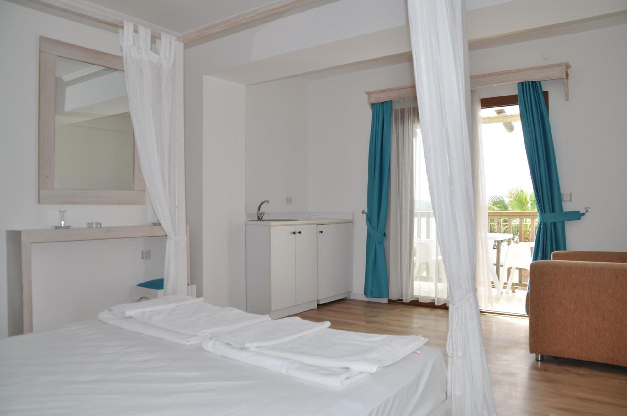 Gumbet Cove Hotel Ruang foto